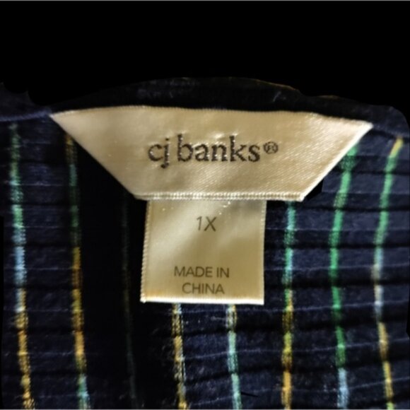 Top - Picture 6 of 6